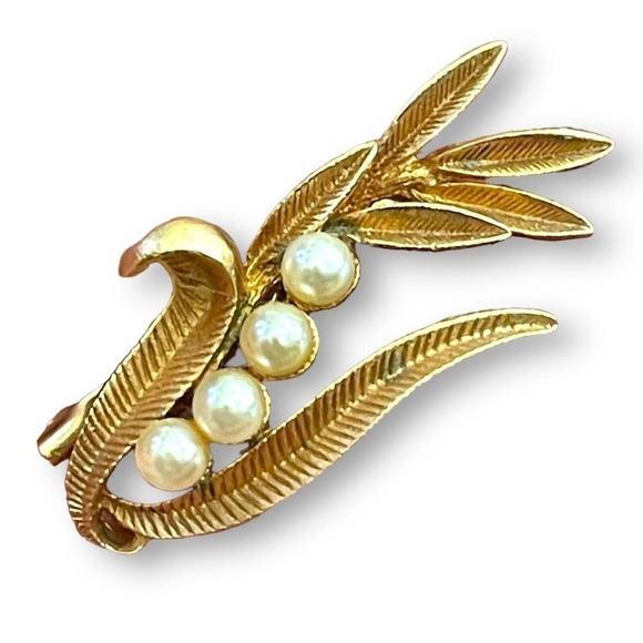 Vintage Roma Brooch Gold Tone Leaf Reeds Faux Pearl Pin Signed - Picture 2 of 8